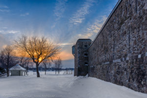 Le soleil fort brûlant - Fortified flaming sun
