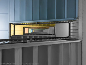 Escalier arc-en-ciel-Web