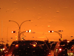 Pluie à la brunante